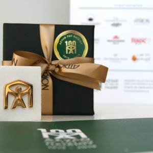 tailored giveaway