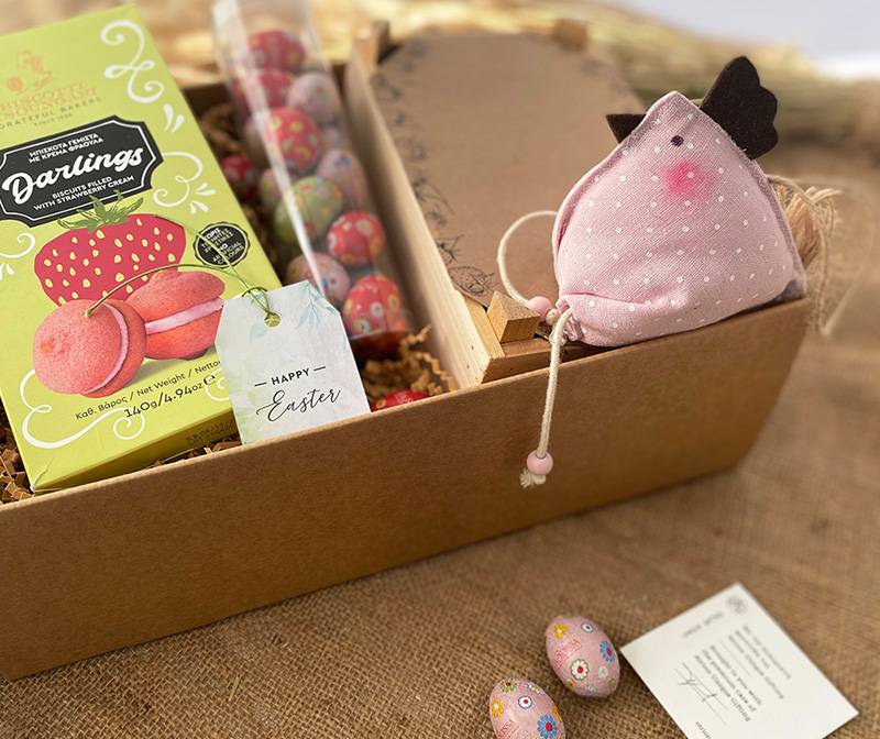 The Strawberry Easter giftbox