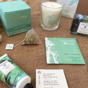The Easter Spa Giftbox - secondary
