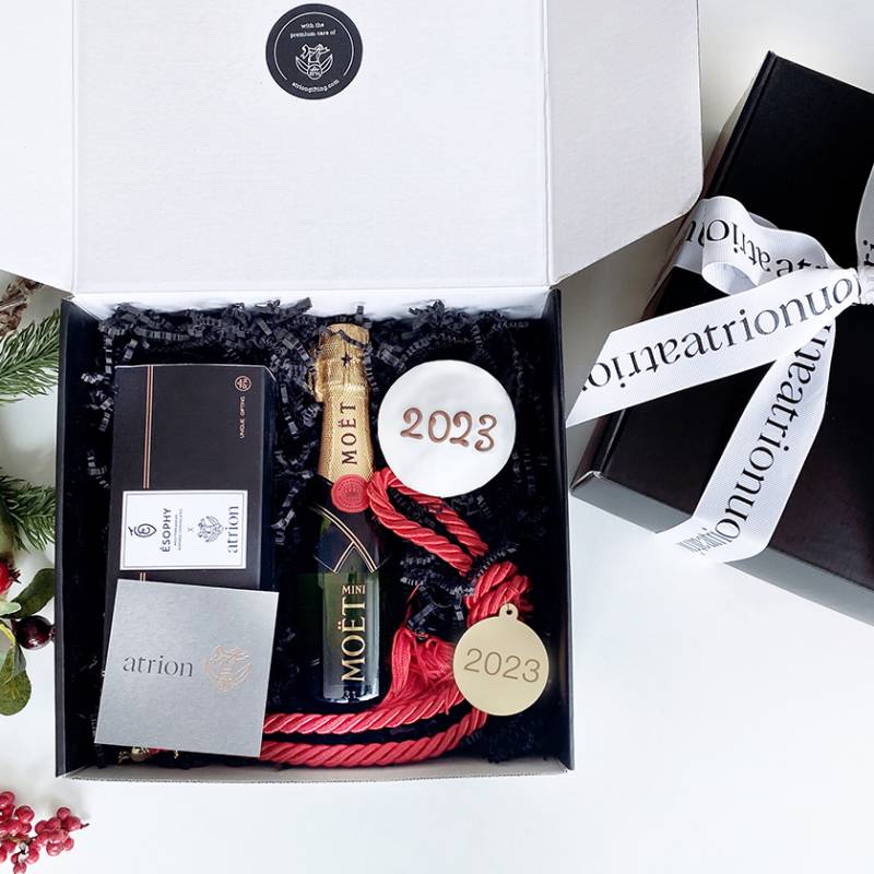 The New Year’s Celebration Gift Box.